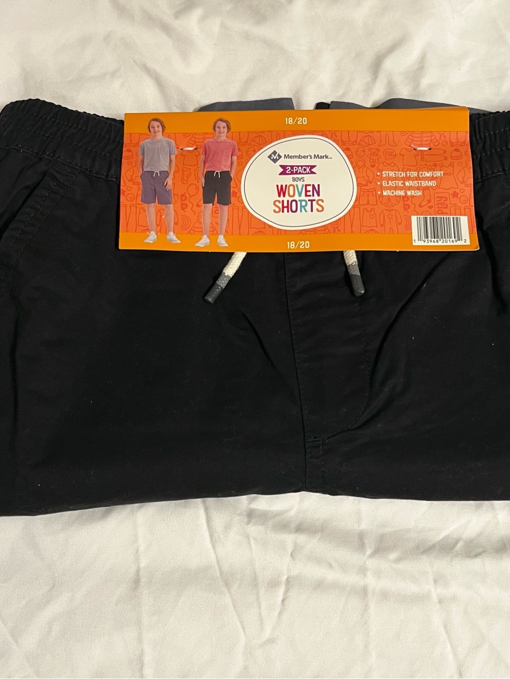 NWOT Member's Mark Black Woven Shorts - Boys Size 18/20